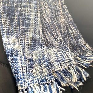 Blue woven throw/blanket - home goods